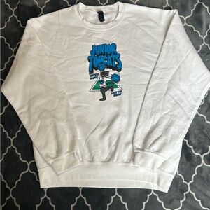 Gildan White Junior Topcats Crewneck Sweater